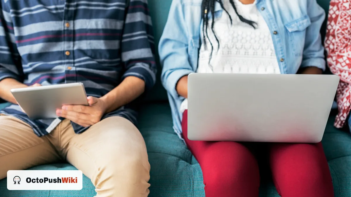 Two people browsing on a tablet and laptop, illustrating a glossywise com website review